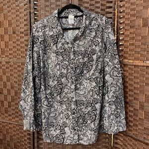 JMS woman’s black and white blouse size 4X
